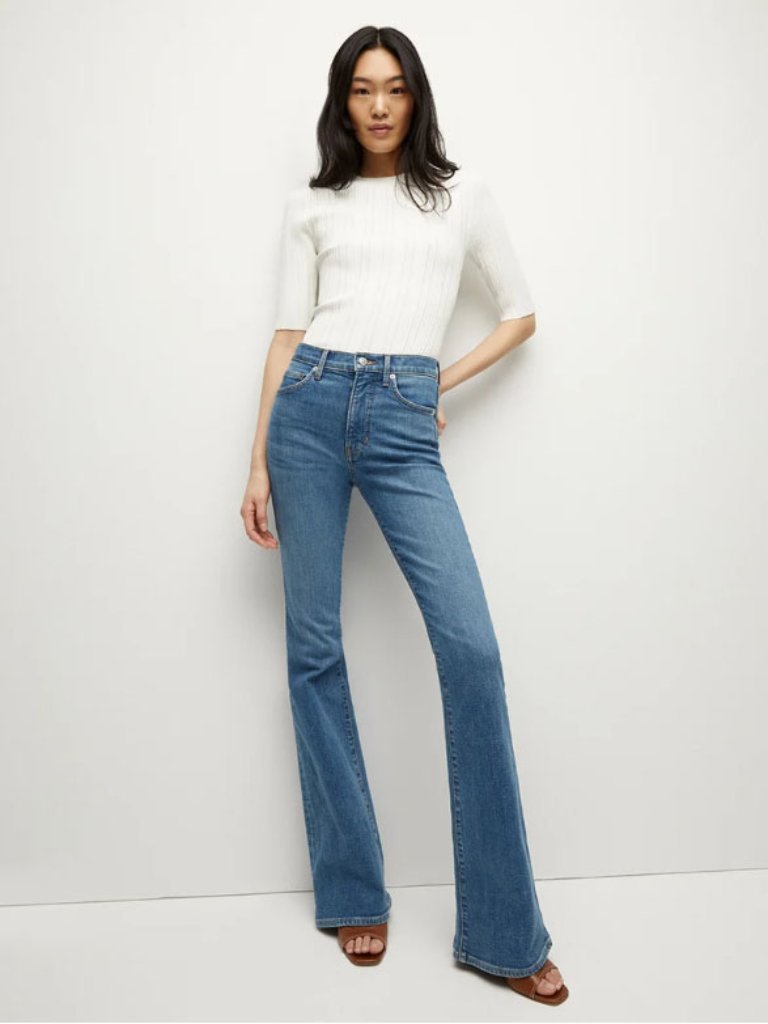 Veronica Beard Beverly Skinny-Flare Jean In Sedona, Size 18